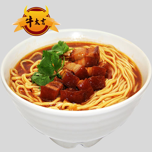 牛太吉香辣牛雜面館產(chǎn)品-紅燒肉面