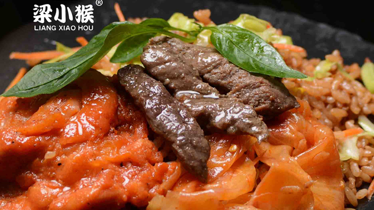 梁小猴-牛肉里脊炒飯