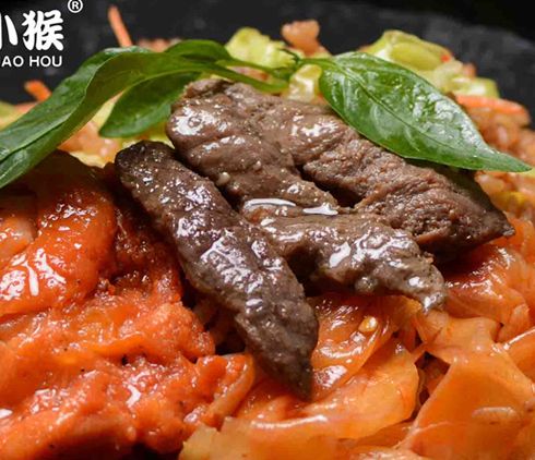 梁小猴-牛肉里脊炒飯